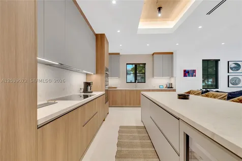 5111 Alhambra Circle Coral Gables FL 33146