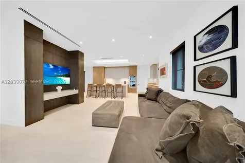 5111 Alhambra Circle Coral Gables FL 33146