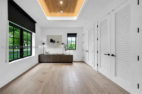 5111 Alhambra Circle Coral Gables FL 33146