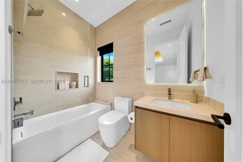 5111 Alhambra Circle Coral Gables FL 33146
