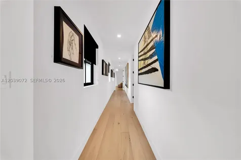 5111 Alhambra Circle Coral Gables FL 33146