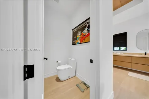 5111 Alhambra Circle Coral Gables FL 33146