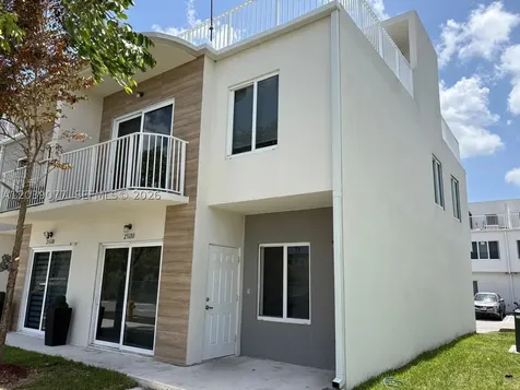 25680 SW 143rd Path Homestead FL 33032