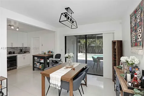 6751 SW 13th Street Miami FL 33144