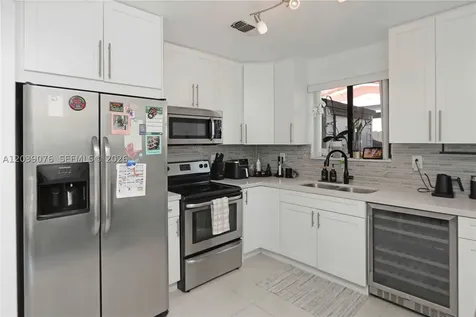 6751 SW 13th Street Miami FL 33144