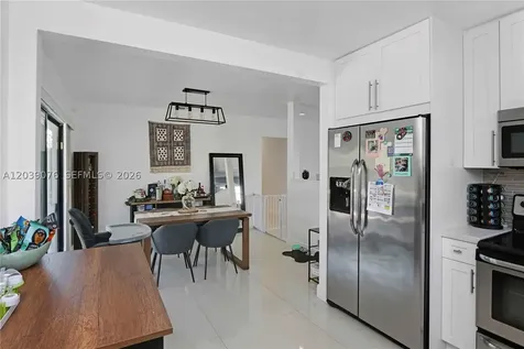6751 SW 13th Street Miami FL 33144