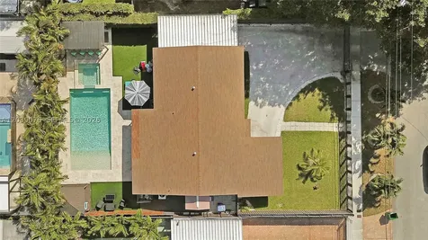 6751 SW 13th Street Miami FL 33144