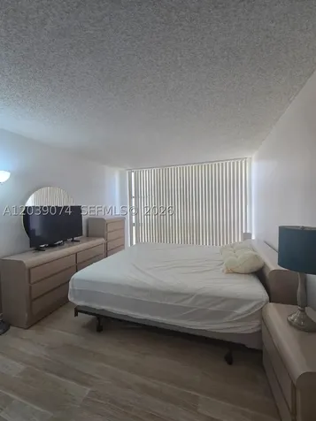 16919 N Bay Road Sunny Isles Beach FL 33160