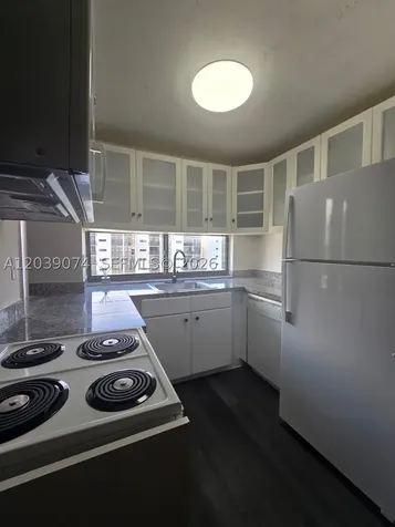 16919 N Bay Road Sunny Isles Beach FL 33160