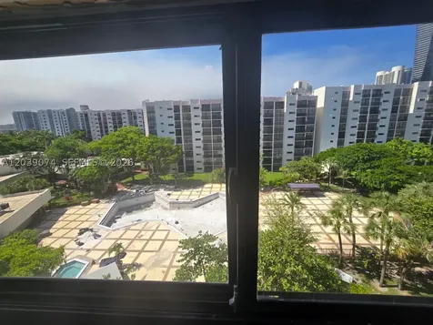 16919 N Bay Road Sunny Isles Beach FL 33160