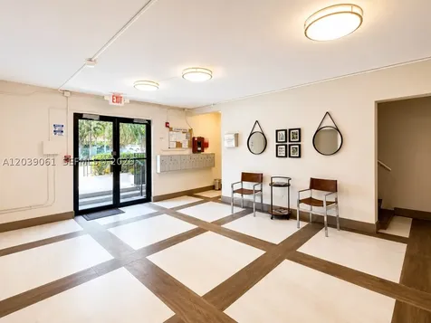 1725 James Avenue Miami Beach FL 33139