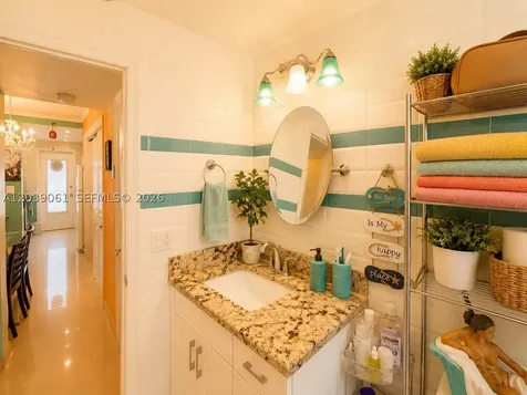 1725 James Avenue Miami Beach FL 33139