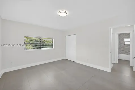 17150 NE 18th Avenue North Miami Beach FL 33162