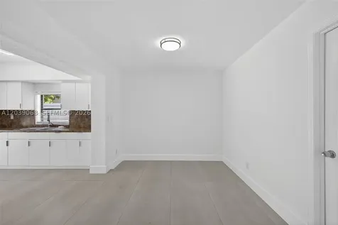 17150 NE 18th Avenue North Miami Beach FL 33162