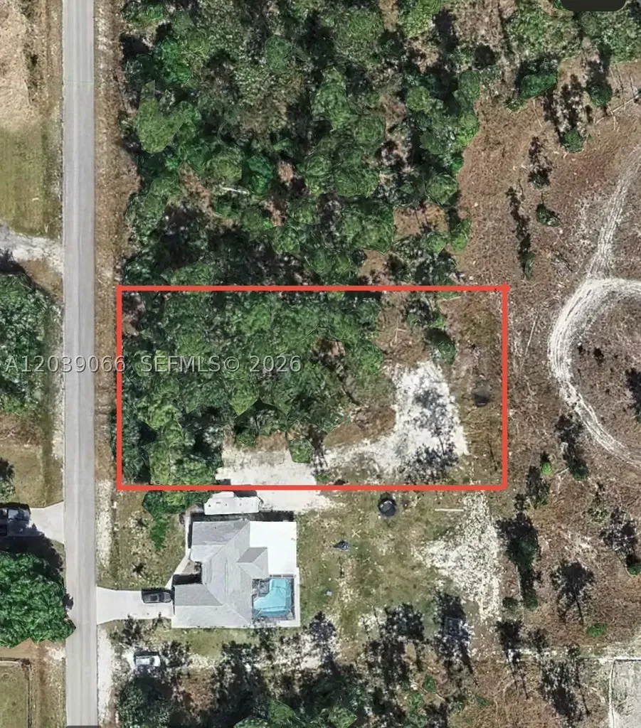 1010 Henry Avenue Lehigh Acres FL 33972