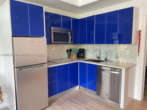 700 16th Street Miami Beach FL 33139