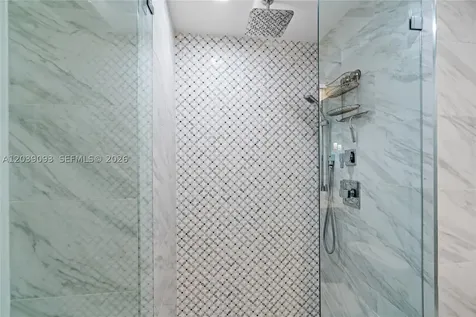5055 Collins Avenue Miami Beach FL 33140