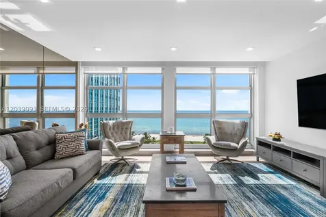 5055 Collins Avenue Miami Beach FL 33140