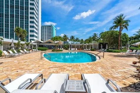 5055 Collins Avenue Miami Beach FL 33140