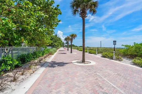 5055 Collins Avenue Miami Beach FL 33140