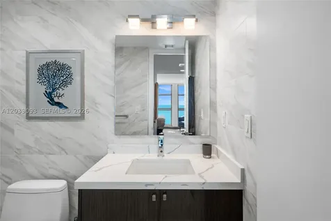 5055 Collins Avenue Miami Beach FL 33140