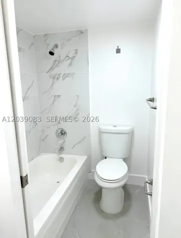 16909 N Bay Road Sunny Isles Beach FL 33160