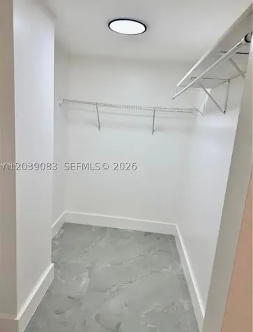 16909 N Bay Road Sunny Isles Beach FL 33160