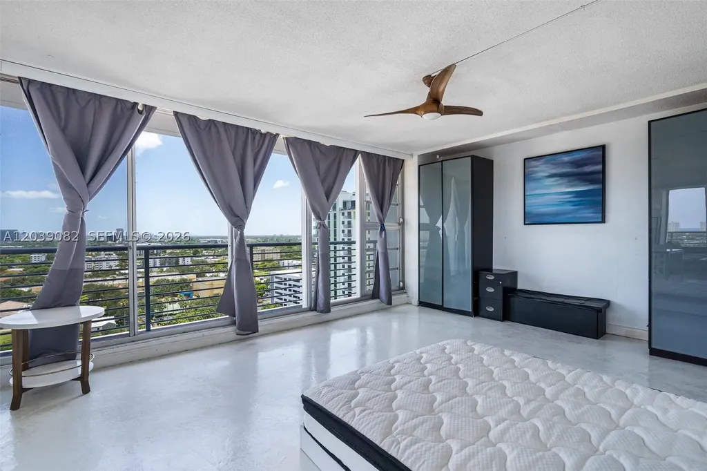 1720 Harrison Street Hollywood FL 33020