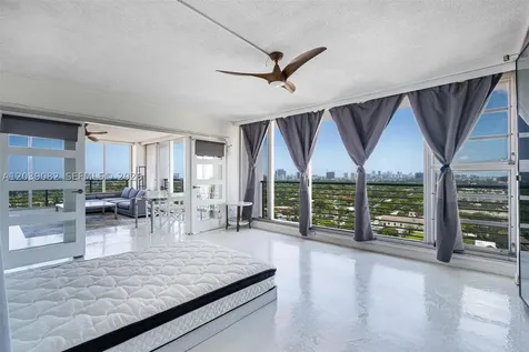 1720 Harrison Street Hollywood FL 33020