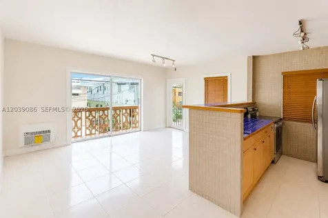 549 Meridian Avenue Miami Beach FL 33139