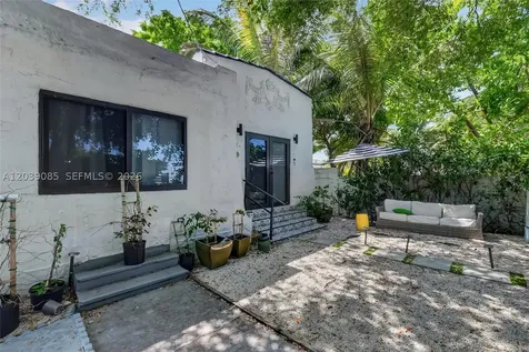 8280 NE 1st Place Miami FL 33138