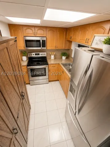 11800 SW 18th Street Miami FL 33175