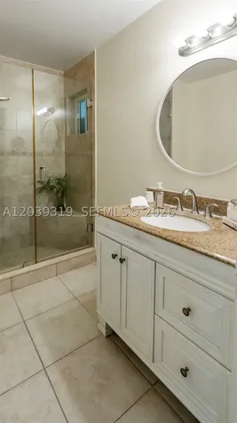 7548 NW 173rd Terrace Hialeah FL 33015