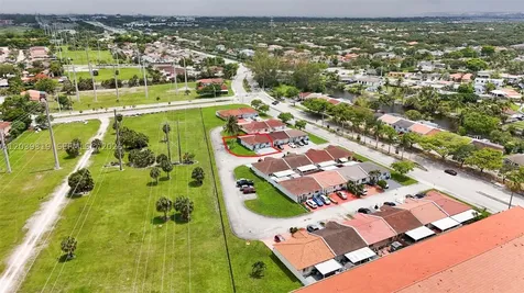 7548 NW 173rd Terrace Hialeah FL 33015