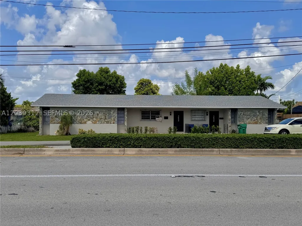 3632 SW 87th Avenue Miami FL 33165