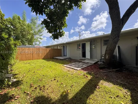 3632 SW 87th Avenue Miami FL 33165