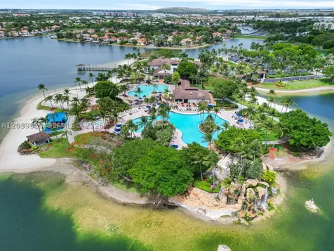 11163 NW 71st Terrace Doral FL 33178