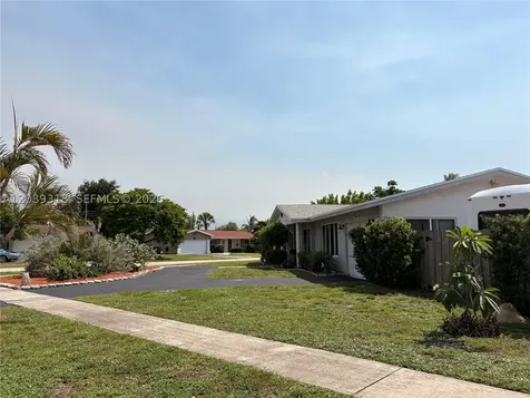 4401 NW 8th Street Coconut Creek FL 33066
