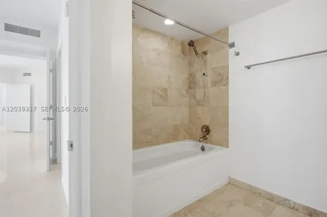 350 S Miami Avenue Miami FL 33130