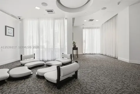 350 S Miami Avenue Miami FL 33130
