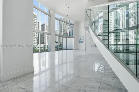 350 S Miami Avenue Miami FL 33130