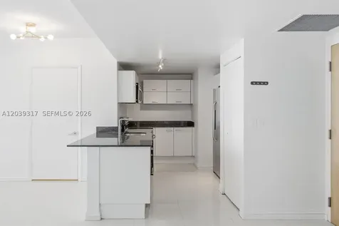 350 S Miami Avenue Miami FL 33130