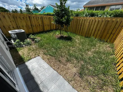 1810 SE 26th Terrace Homestead FL 33035