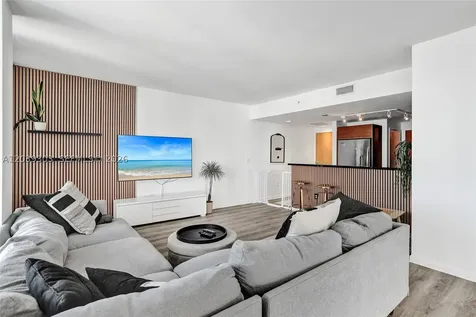 244 Biscayne Boulevard Miami FL 33132
