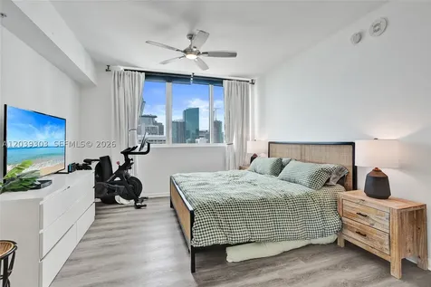 244 Biscayne Boulevard Miami FL 33132