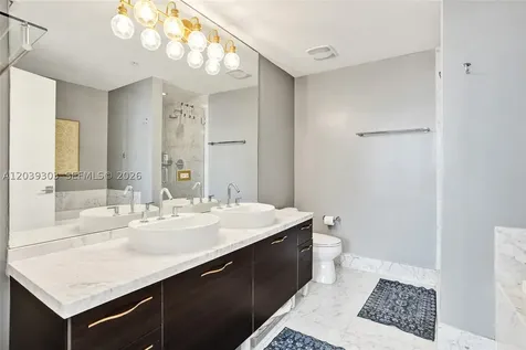244 Biscayne Boulevard Miami FL 33132