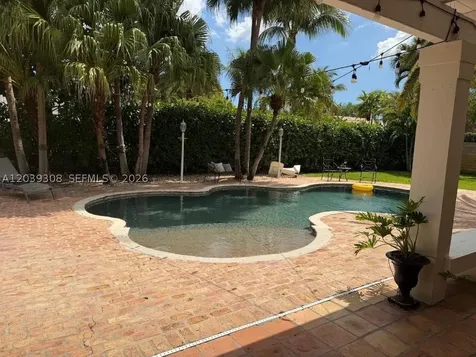 11521 SW 98th Court Miami FL 33176