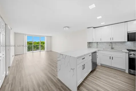 16740 NE 9th Avenue North Miami Beach FL 33162