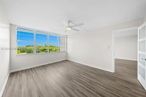 16740 NE 9th Avenue North Miami Beach FL 33162