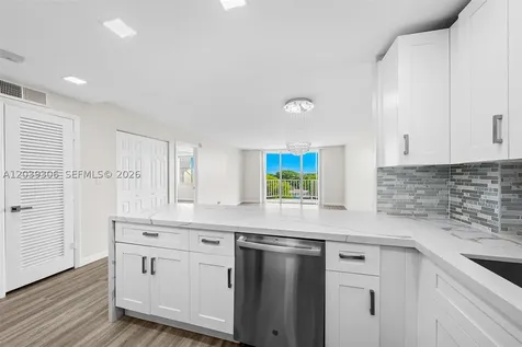 16740 NE 9th Avenue North Miami Beach FL 33162